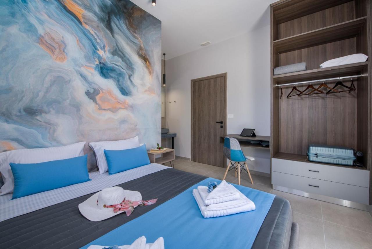 Luxury Villa Eva-Mari With Jacuzzi, 50M From The Beach Stalos Exterior photo