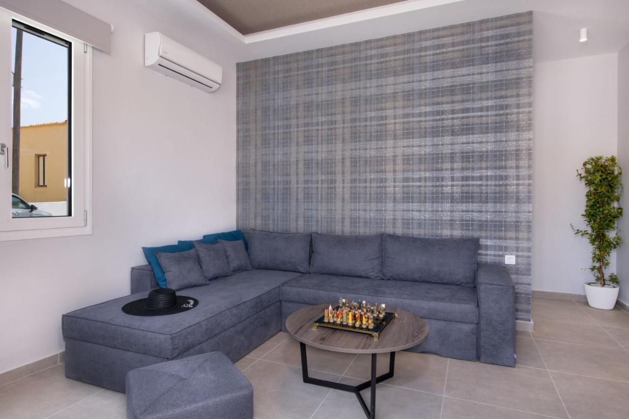 Luxury Villa Eva-Mari With Jacuzzi, 50M From The Beach Stalos Exterior photo